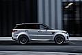 Hocheffizienter Reihensechszylinder-Turbo Mild-Hybrid Motor startet im Sondermodell Range Rover Sport HST